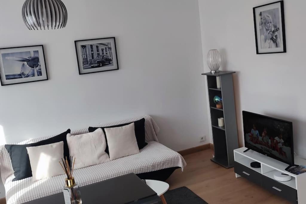 Апартаменти Quartier Des Emailleurs-T4 Avec Balcon Et Garage Лімож Екстер'єр фото