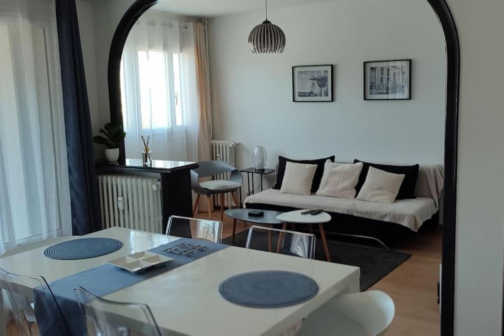 Апартаменти Quartier Des Emailleurs-T4 Avec Balcon Et Garage Лімож Екстер'єр фото